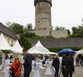 Tips Kundenevent erstrahlt durch M3 Eventtechnik