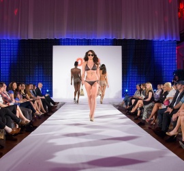 Sommermode erstklassig in Szene gesetzt