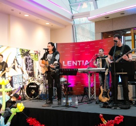 Foto © PELZL Roland / cityfoto Faschingsdienstag Lentia City