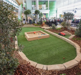 Karl Ploberger im max.center Wels