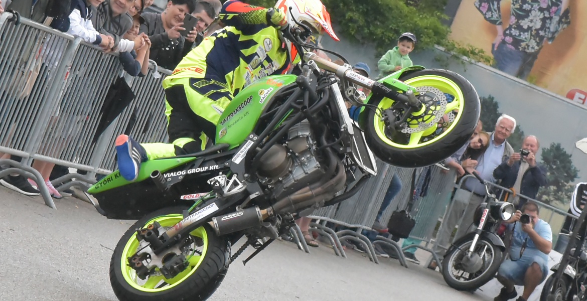 12. Bikerfest im max.center Wels!