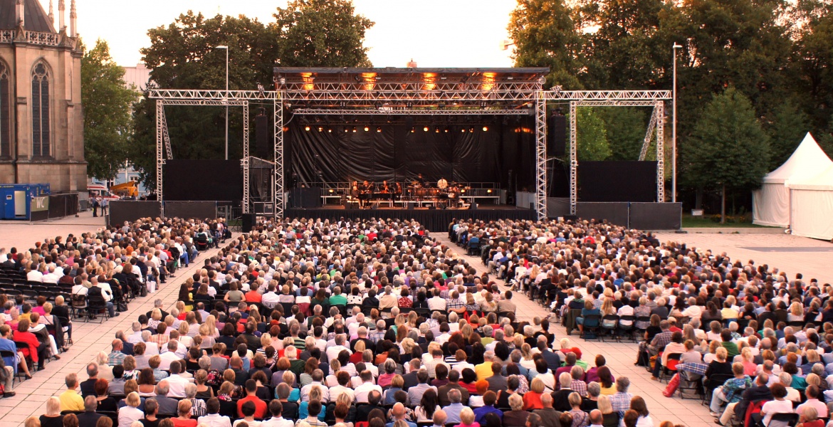 Konstantin Wecker & Angelika Kirchschlager am Linzer Dom