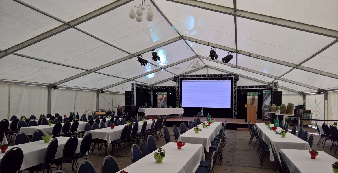 Eröffnung des neuen Lagerhauses Engerwitzdorf